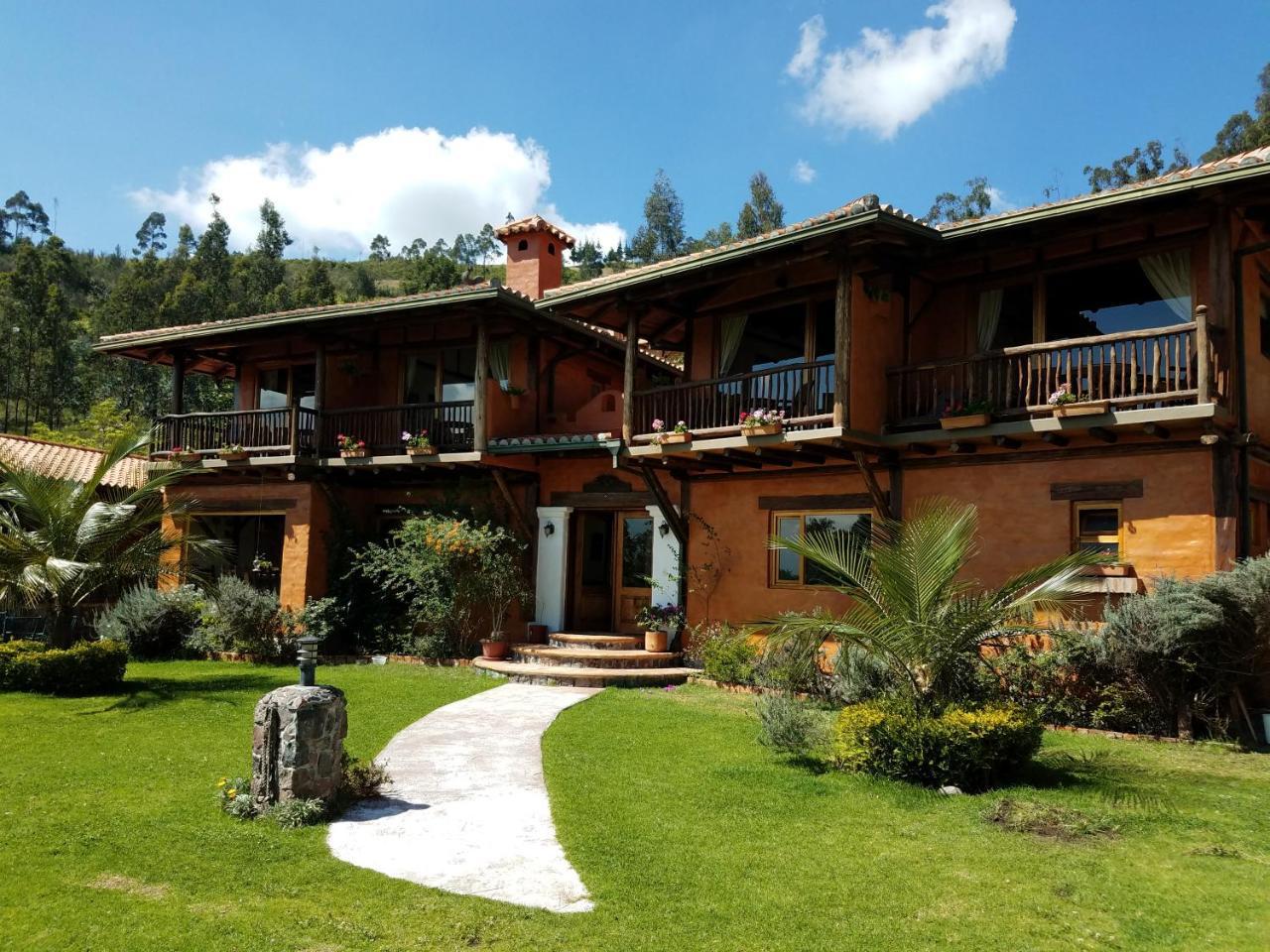 Ilatoa Lodge Quito Esterno foto